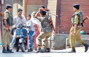 indianpolicekashmir